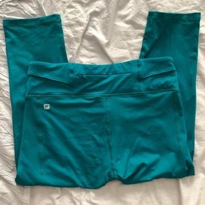 Fabletics Gia Powerlite Crop Size Small